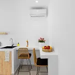 Апартаменты Plori Paros