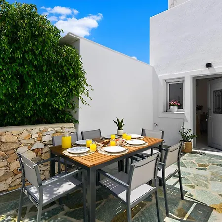 Plori Paros Апартаменты