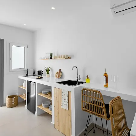Plori Paros Apartment Naousa (Paros)